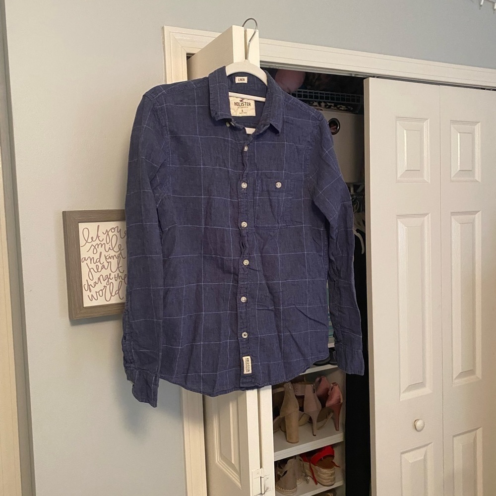 HOLLISTER Linen Button Down - Picture 2 of 12